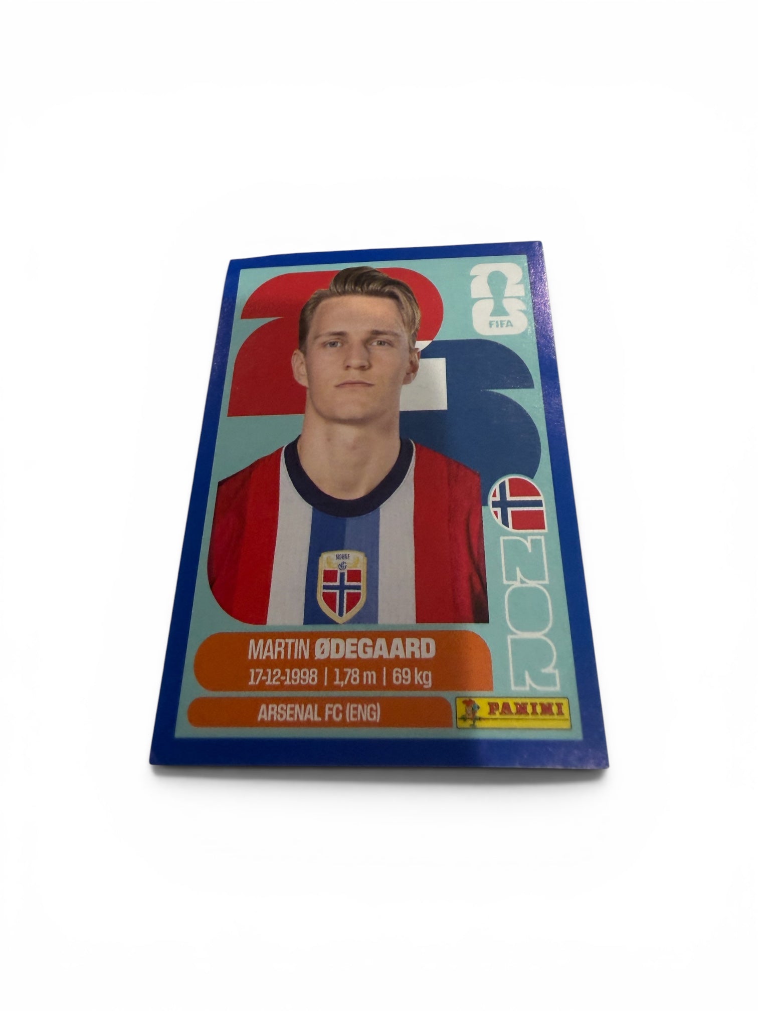 2026 Panini FIFA World Cup Martin Ødegaard Blue Border Parallel NOR 10 Norway Soccer Sticker