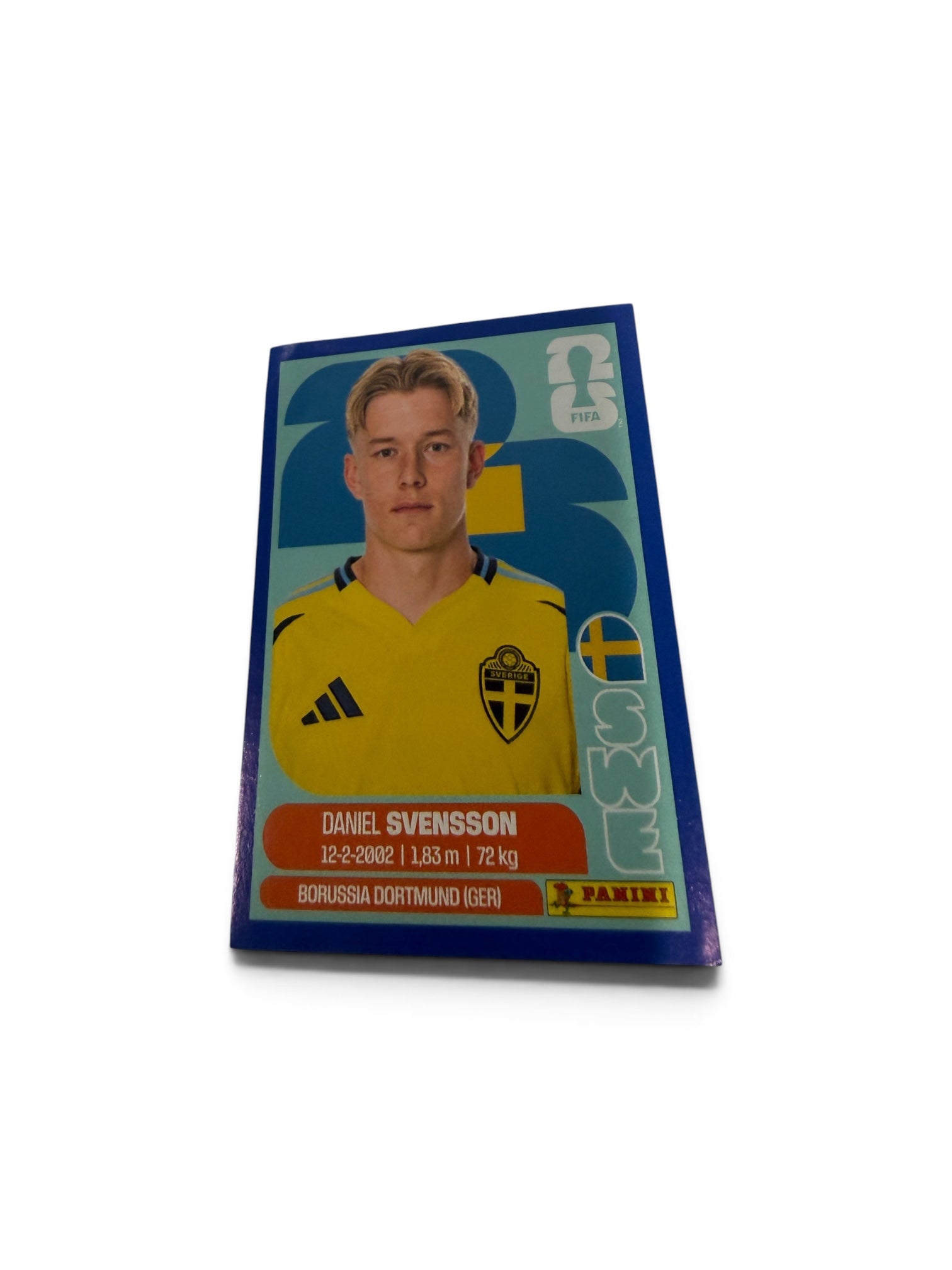 2026 Panini FIFA World Cup Daniel Svensson Blue Border Parallel SWE14 Sweden Sticker – Borussia Dortmund