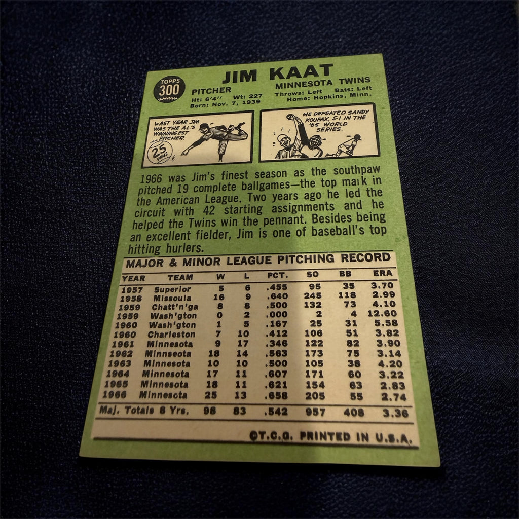 1967 Topps #300 Jim Kaat Minnesota Twins Vintage Baseball Card